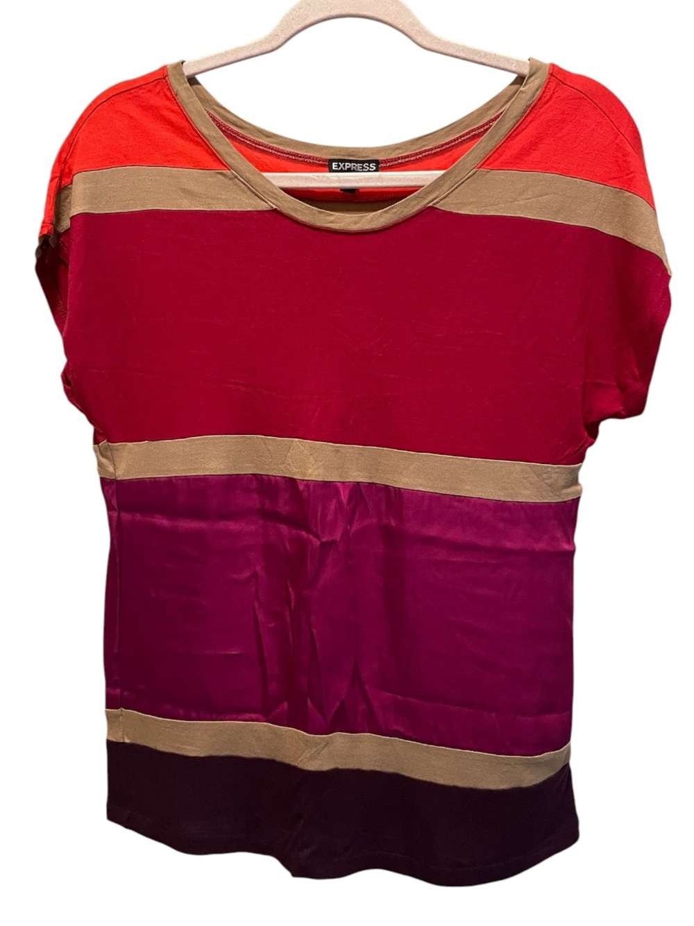 Express colorblock short-sleeve top. Size XS.